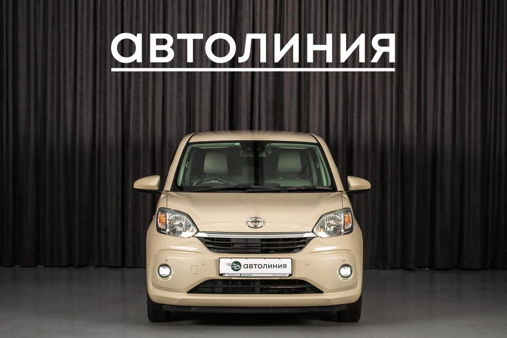Хетчбэк Toyota Passo 2018 года, 855000 рублей, Красноярск