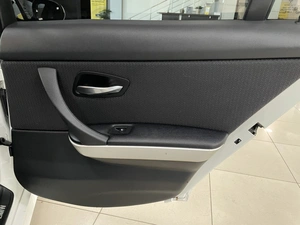 Седан BMW 3 серия 2010 года, 987000 рублей, Солонцы