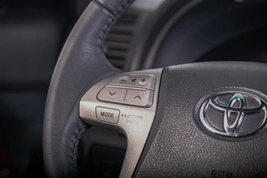 Седан Toyota Camry 2008 года, 1399000 рублей, Томск