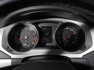 Седан Volkswagen Jetta 2017 года, 1199999 рублей, Тверь