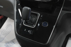 Минивэн Nissan Serena 2020 года, 2199000 рублей, Новокузнецк