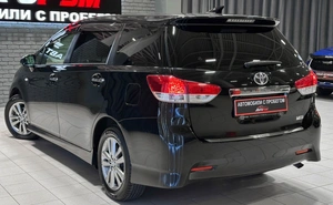 Минивэн Toyota Wish 2012 года, 1277000 рублей, Красноярск