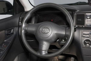 Хетчбэк Toyota Corolla 2005 года, 709000 рублей, Новосибирск