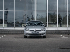 Хетчбэк Volkswagen Golf 2012 года, 899000 рублей, Нижний Новгород