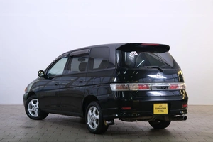 Минивэн Toyota Gaia 2001 года, 739000 рублей, Омск
