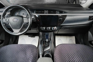 Седан Toyota Corolla 2013 года, 1379000 рублей, Тюмень