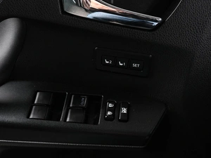 Внедорожник Toyota RAV4 2017 года, 2569000 рублей, Аксай