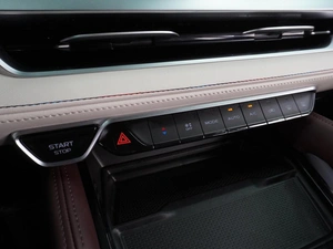 Внедорожник Geely Monjaro 2023 года, 3399000 рублей, Воронеж