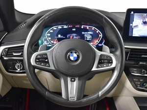 Седан BMW 5 серия 2021 года, 5889900 рублей, Казань
