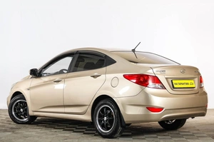 Седан Hyundai Solaris 2012 года, 869000 рублей, Тюмень