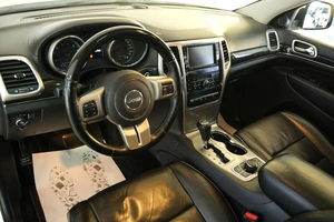 Внедорожник Jeep Grand Cherokee 2012 года, 1489000 рублей, Омск