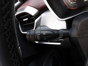 Внедорожник Geely Coolray 2022 года, 1549000 рублей, Саратов