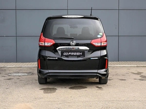 Минивэн Honda Freed+ 2016 года, 1510000 рублей, Краснодар