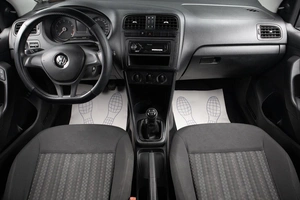 Седан Volkswagen Polo 2018 года, 1279000 рублей, Оренбург