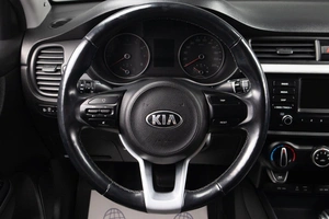 Седан Kia Rio 2019 года, 1399000 рублей, Оренбург