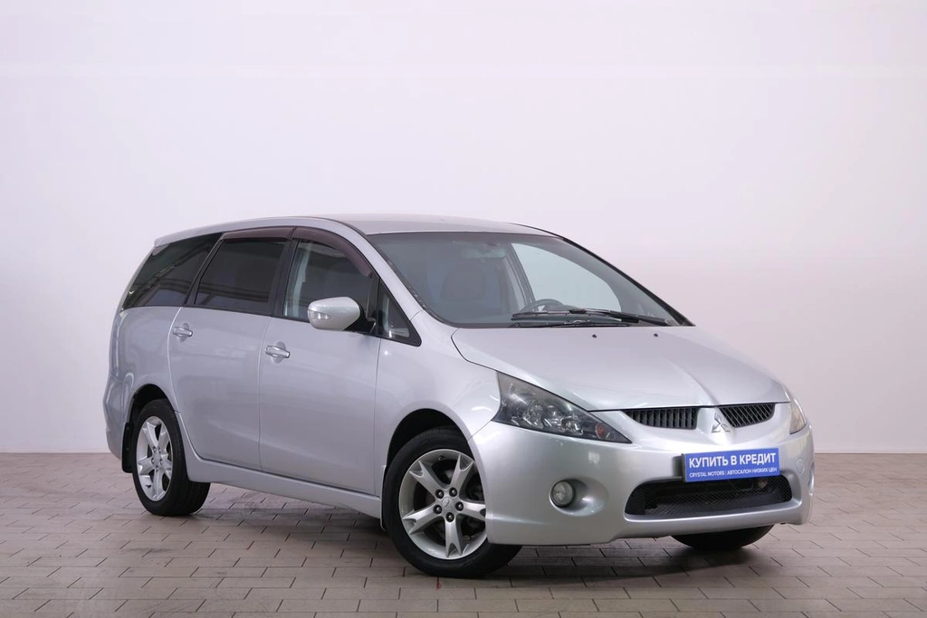 Минивэн Mitsubishi Grandis 2008 года, 969000 рублей, Омск