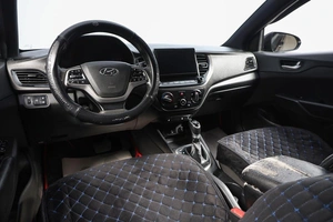 Седан Hyundai Solaris 2020 года, 1369000 рублей, Новосибирск