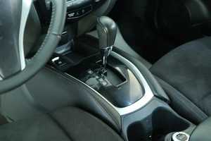 Внедорожник Nissan X-Trail 2017 года, 2289000 рублей, Омск