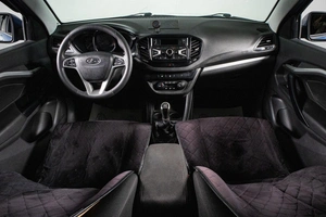 Седан ВАЗ (LADA) Vesta 2018 года, 779000 рублей, Сургут