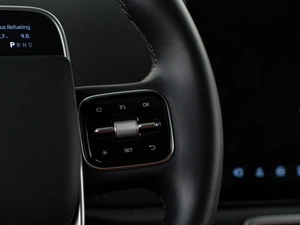 Внедорожник Li Auto L9 2023 года, 5967444 рублей, Москва