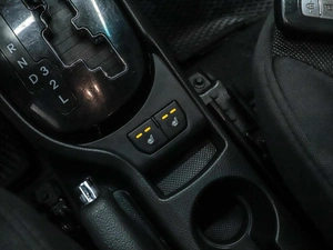 Седан Kia Rio 2012 года, 1000000 рублей, Красноярск