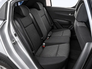 Хетчбэк Kia Rio X-Line 2018 года, 1249000 рублей, Тюмень