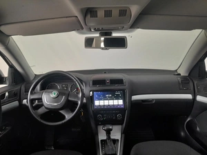 Хэтчбек Skoda Octavia 2009 года, 1075000 рублей, Смоленск
