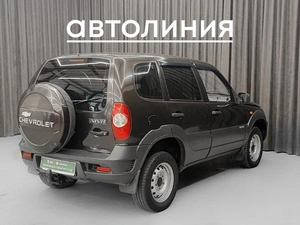 Внедорожник Chevrolet Niva 2009 года, 505000 рублей, Красноярск