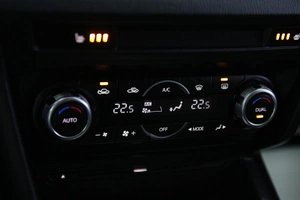 Хетчбэк Mazda 3 2014 года, 1298000 рублей, Солонцы