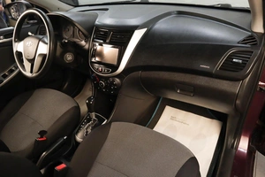Седан Hyundai Solaris 2012 года, 829000 рублей, Челябинск