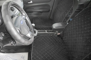 Хетчбэк Ford Focus 2006 года, 429000 рублей, Кемерово