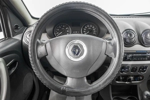 Хетчбэк Renault Sandero 2010 года, 579000 рублей, Барнаул