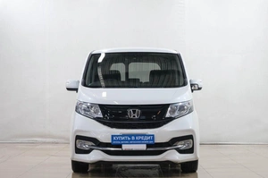 Минивэн Honda Stepwgn Spada 2016 года, 1799000 рублей, Новокузнецк