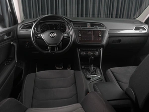 Внедорожник Volkswagen Tiguan 2017 года, 3109000 рублей, Тюмень