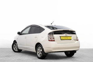 Лифтбек Toyota Prius 2007 года, 679000 рублей, Барнаул