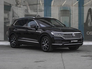 Внедорожник Volkswagen Touareg 2018 года, 5389000 рублей, Тюмень