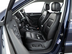 Внедорожник Volkswagen Tiguan 2012 года, 1629055 рублей, Москва