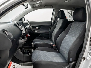 Хетчбэк Toyota Ist 2010 года, 960000 рублей, Красноярск