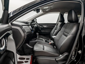 Внедорожник Nissan X-Trail 2018 года, 2279000 рублей, Красноярск