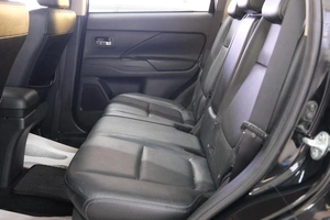 Внедорожник Mitsubishi Outlander 2018 года, 3249000 рублей, Омск