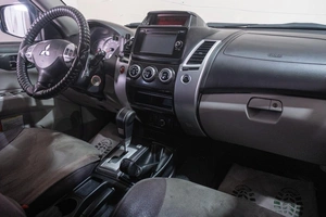 Внедорожник Mitsubishi Pajero Sport 2014 года, 2469000 рублей, Томск