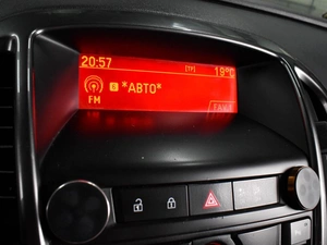 Хетчбэк Opel Astra 2012 года, 699000 рублей, Воронеж