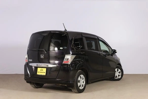 Минивэн Honda Freed 2012 года, 1169000 рублей, Новосибирск