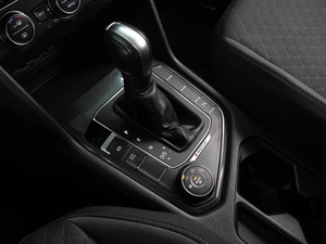 Внедорожник Volkswagen Tiguan 2020 года, 2369000 рублей, Воронеж