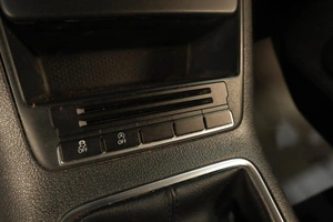 Внедорожник Volkswagen Tiguan 2012 года, 1249000 рублей, Челябинск