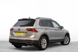 Внедорожник Volkswagen Tiguan 2021 года, 2599000 рублей, Барнаул