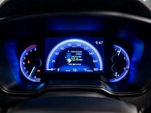 Универсал Toyota Corolla 2020 года, 1855000 рублей, Красноярск