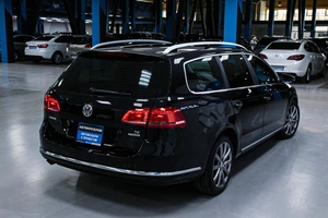 Универсал Volkswagen Passat 2011 года, 1048000 рублей, Солонцы