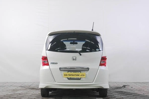 Минивэн Honda Freed 2009 года, 999000 рублей, Кемерово
