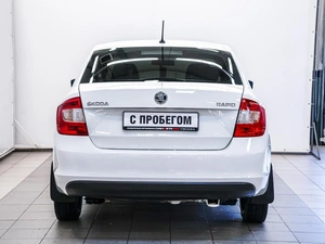 Лифтбек Skoda Rapid 2015 года, 730000 рублей, Красноярск